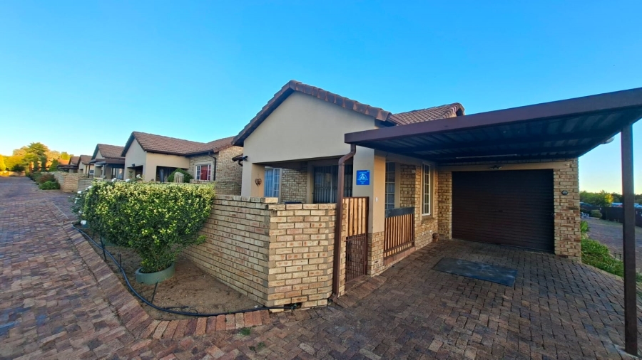2 Bedroom Property for Sale in Sasolburg Ext 11 Free State